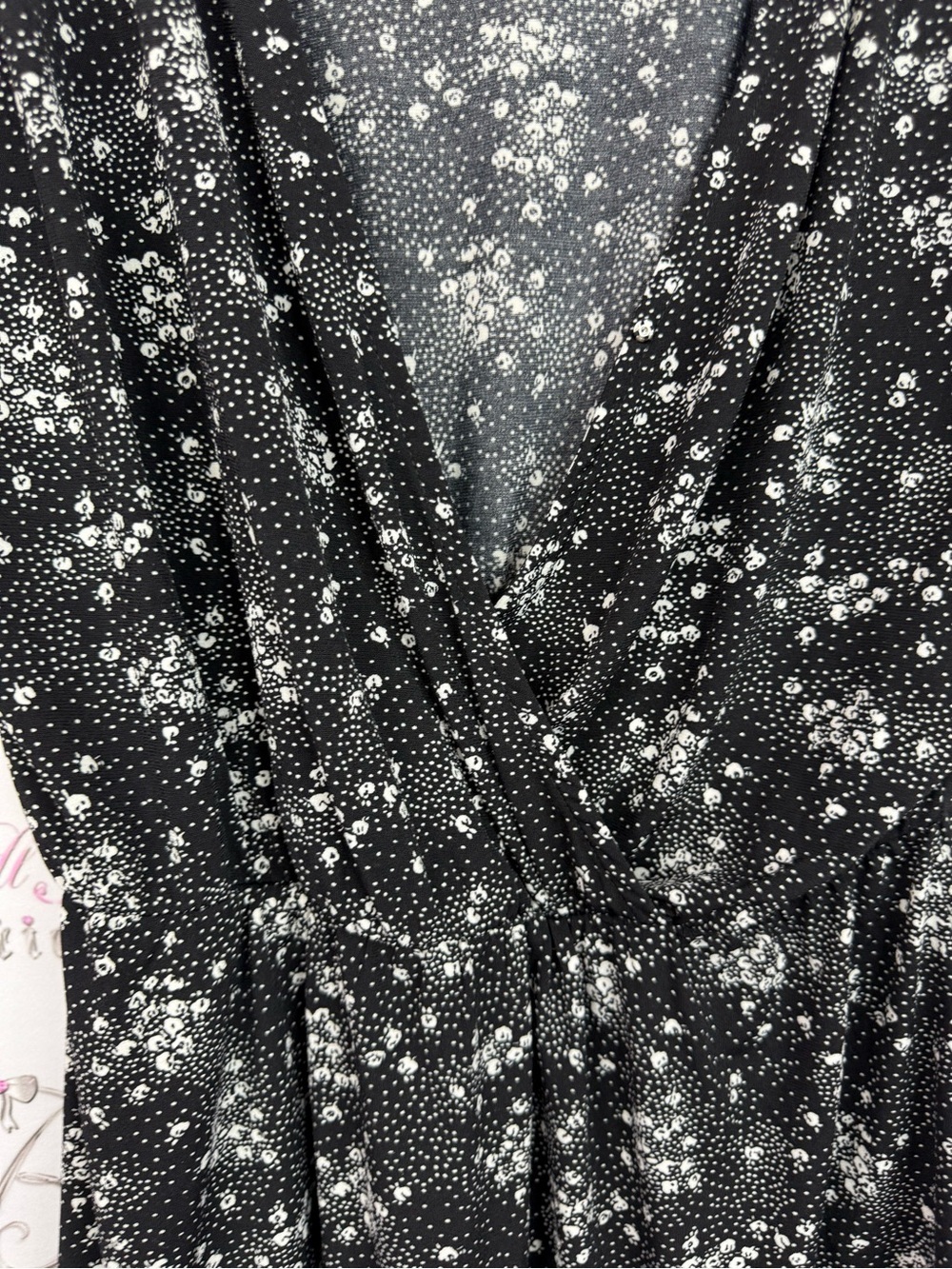 Banana Republic Black and White Floral Wrap Blouse - Picture 5 of 10